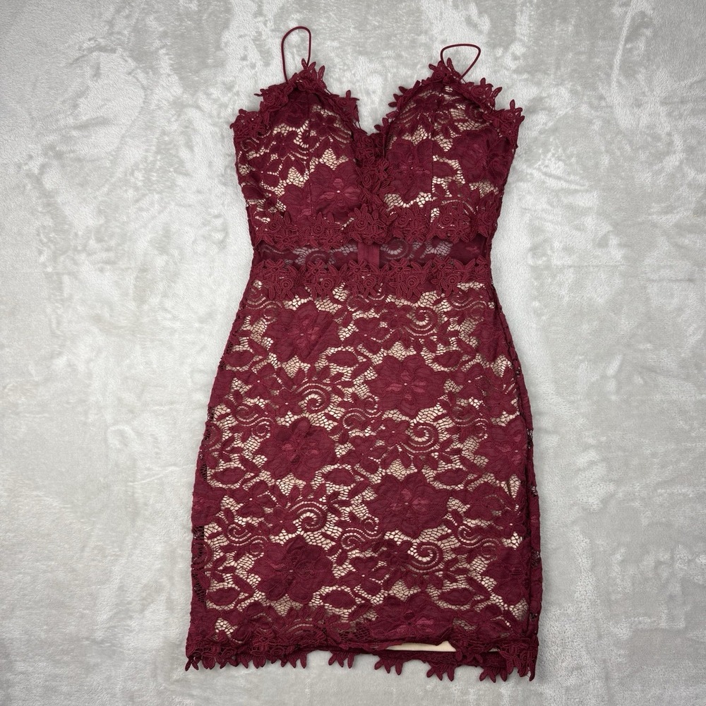 Windsor Burgundy Lace Midi Dress Women's Medium  Spaghetti Strap Scalloped Hem